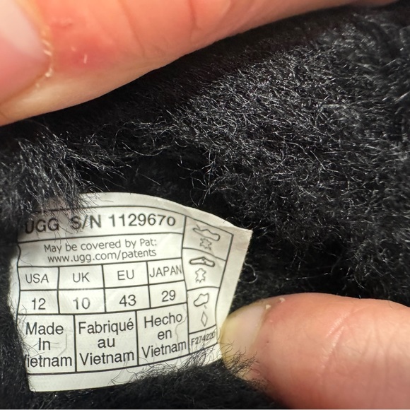 UGG Fluff Slide II Black Fur Lamb Slippers  (Women) US 12/UK10 - Picture 8 of 10